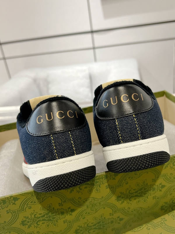 グッチ靴素材ディテール